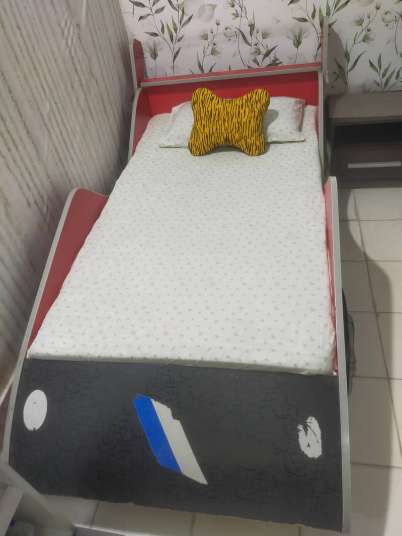 Car Bed 1