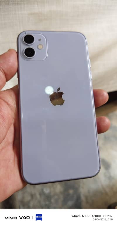 Apple iPhone 11
