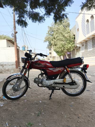 unique 70 in red color 10 10 condition