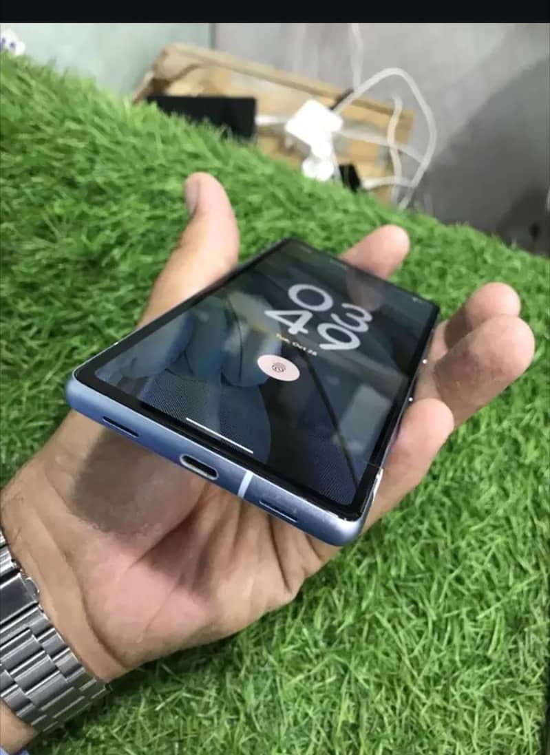 Google Pixel 7a 3