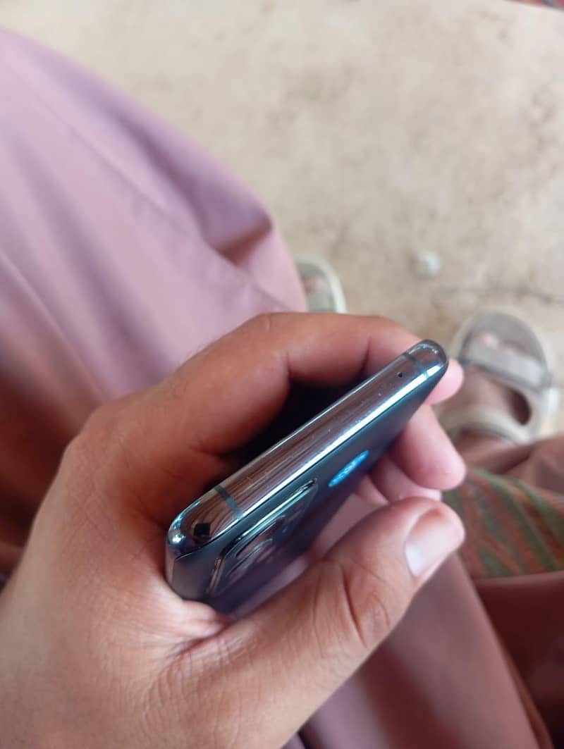 One Plus 9 Pro 4