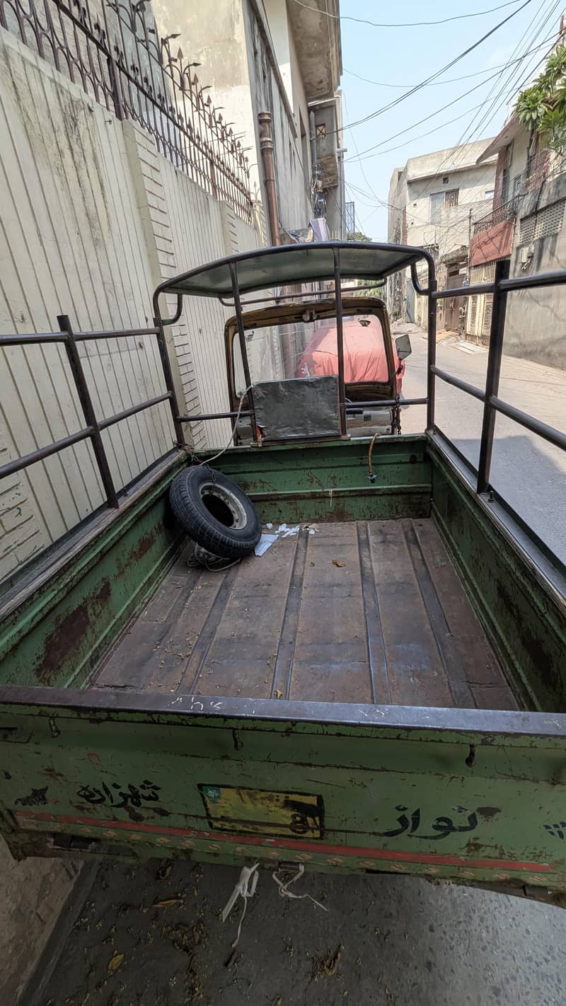 Loader Rickshaw 3