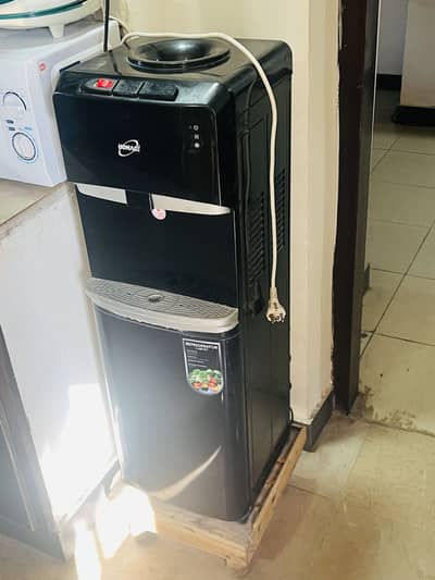 Water Dispenser