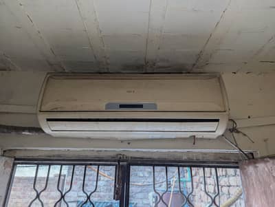 Haier AC 1 Ton