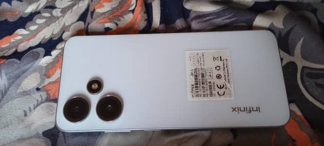 Infinix Hot 30 Play