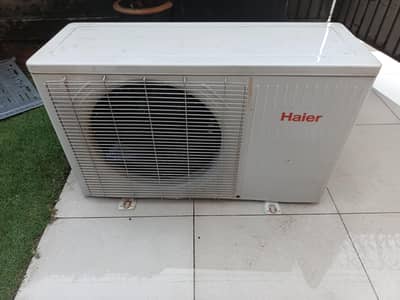 working Haier 1.5 ton non inverter ac for sale