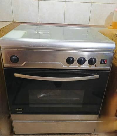3 burners + Brand New Oven