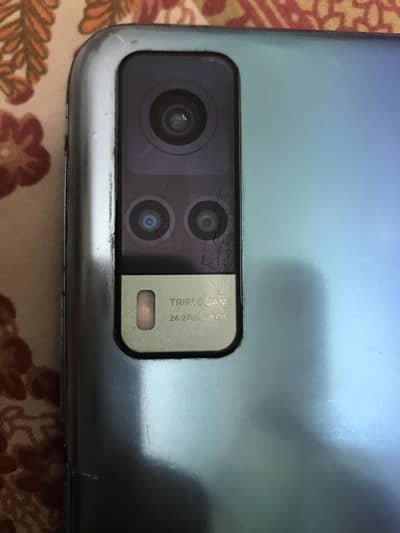 Vivo Y31