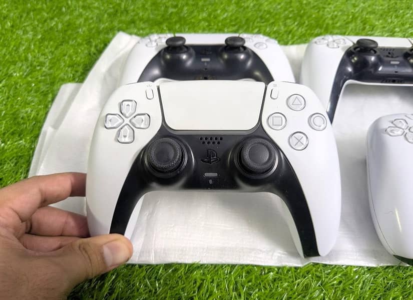 Ps5 original controller 1