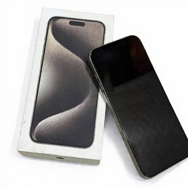 Apple iPhone 15 Pro Max 0