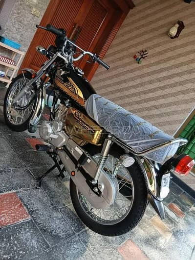 Honda CG 125 Gold Edition Model 2025 | Like New 10/10 Condition Honda