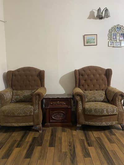 9 seater sofa in Good condition for sale