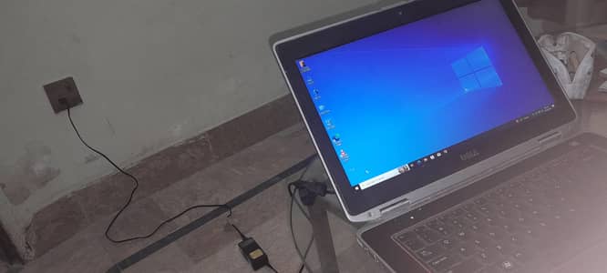 Urgent sale Intel i5 laptop | 4GB RAM | Working condition