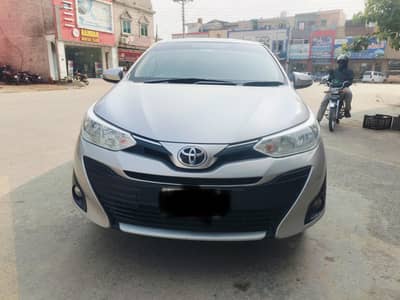 Toyota Yaris ativ 1.3 2021