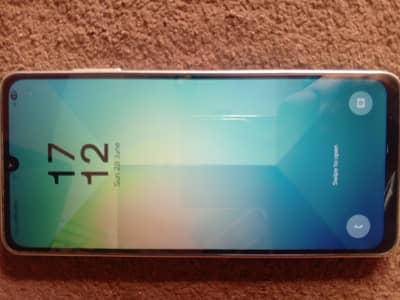 Samsung Mobile A06