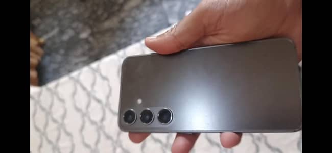 Samsung Mobile S24