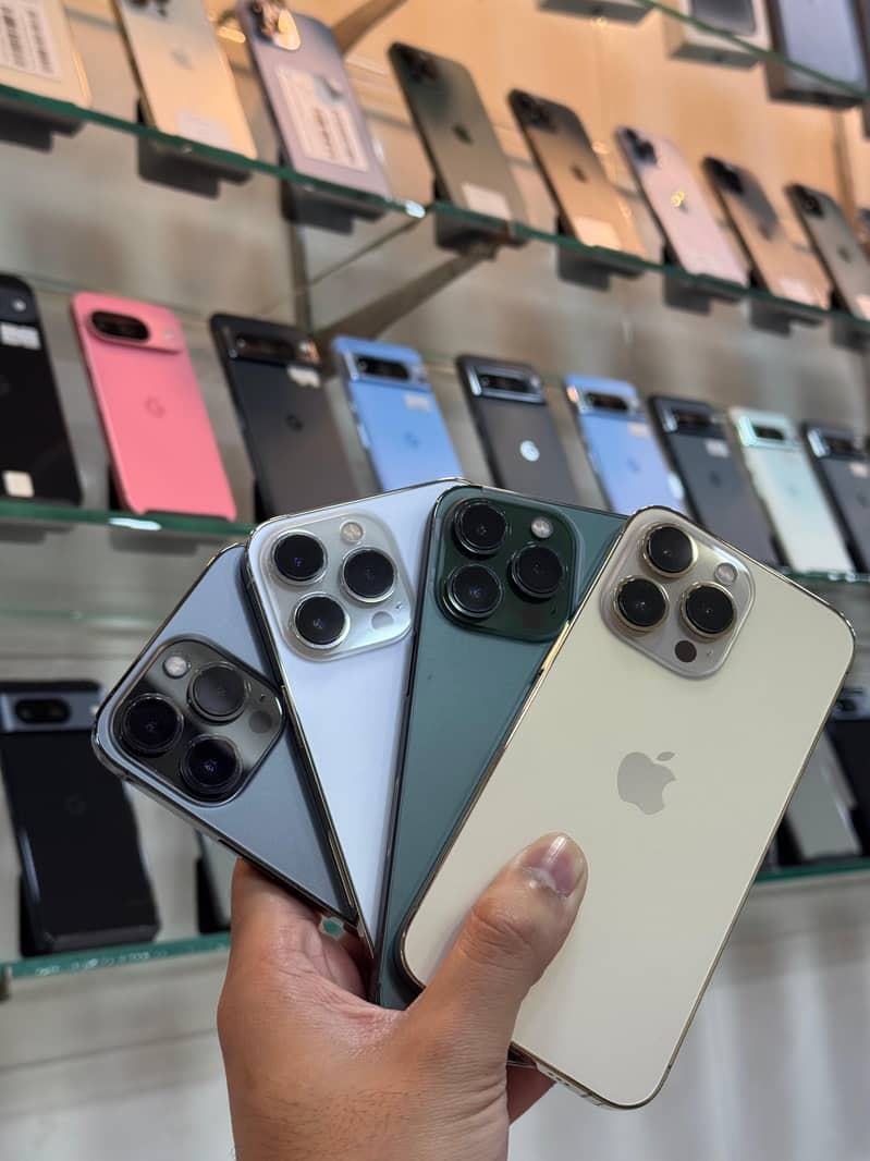 Apple iPhone 13 Pro 0