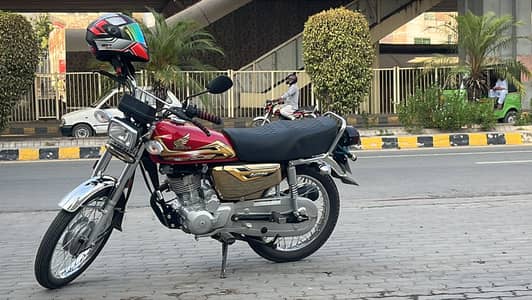 CG Honda 125 Special Edition Red Gold
