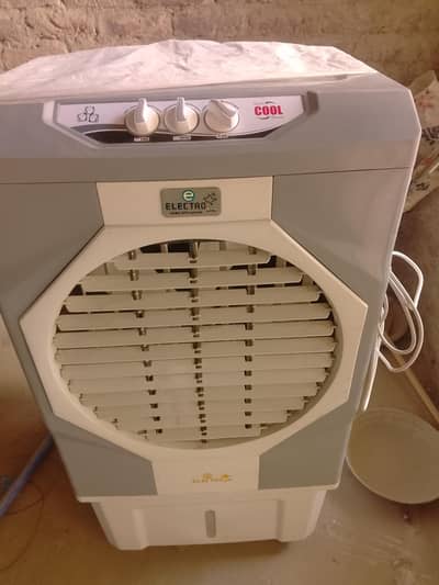 Electro Star Room Air Cooler – 10/10 Condition