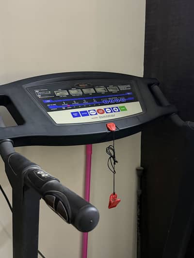 Automatic Treadmill - Excellent Condition