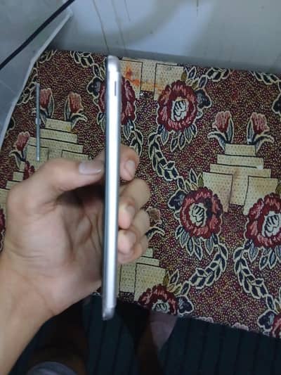 Samsung Mobile J7 Prime 2