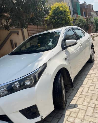 Toyota Corolla Altis Grande 1.8 2015