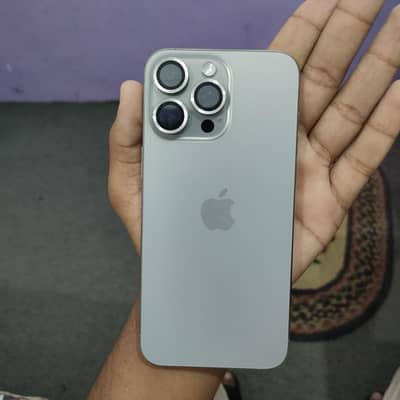 Apple iPhone 15 Pro Max
