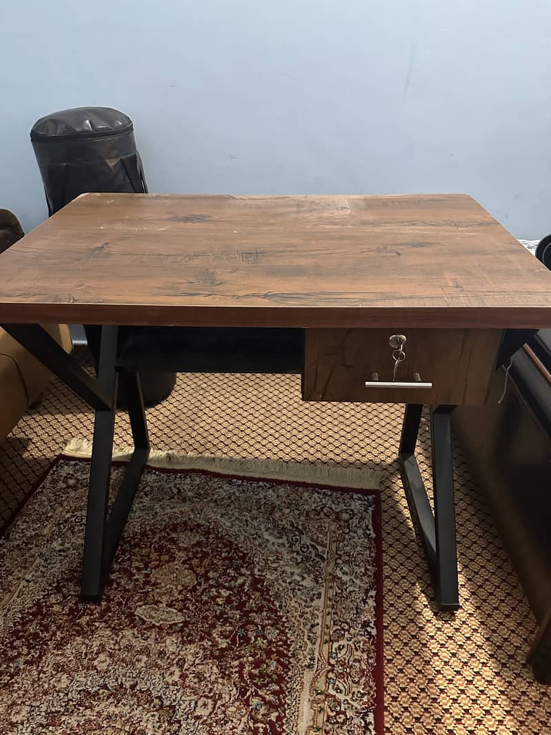 Gamming/Computer table 0