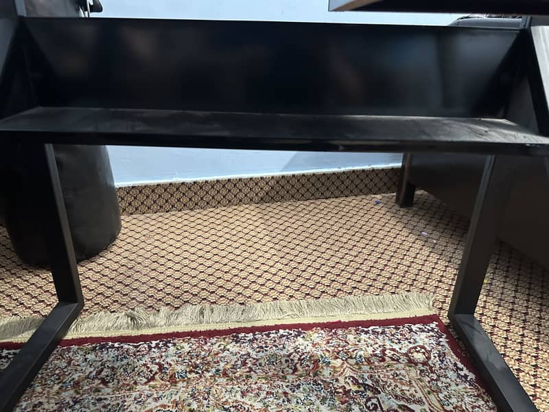 Gamming/Computer table 2