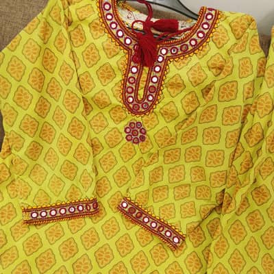 hand embroidery two piece medium size suit