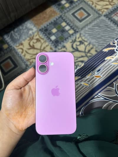 Apple iPhone 16