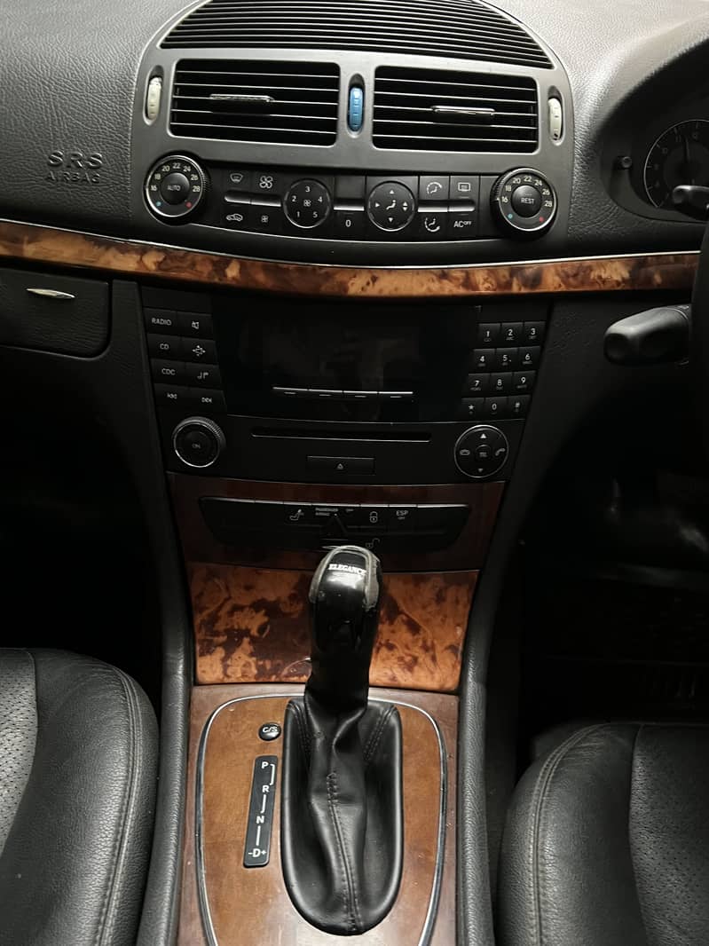 Mercedes E Class 2004 6