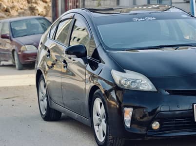 TOYOTA PRIUS S TOURING SELECTION 1.8 B2B