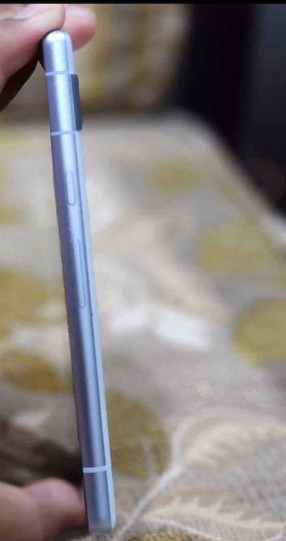 Google Pixel 7a 2