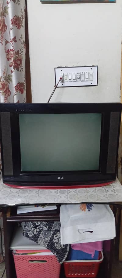 LG TV For sale