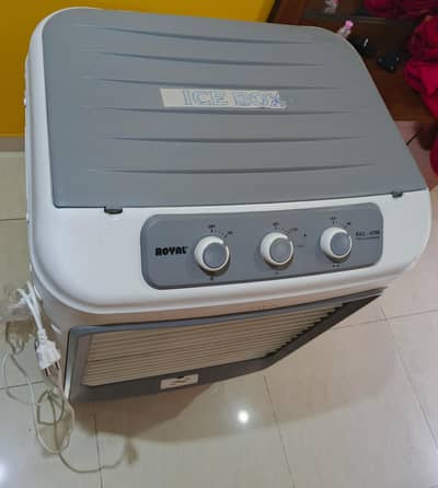New Royal air cooler Rac4700 just 10 days used