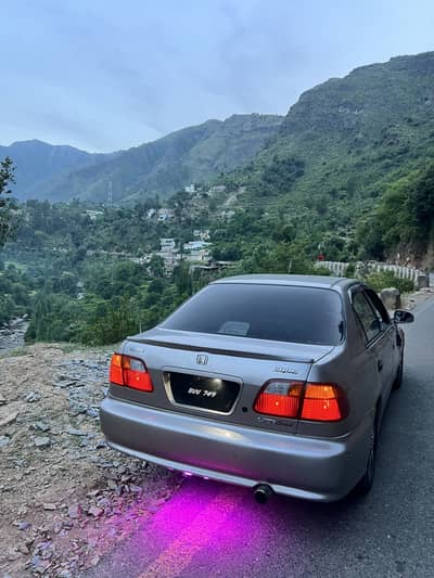 Honda Civic VTi Oriel 2000