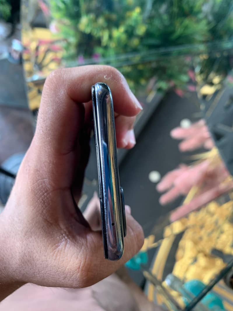 OnePlus n200 4