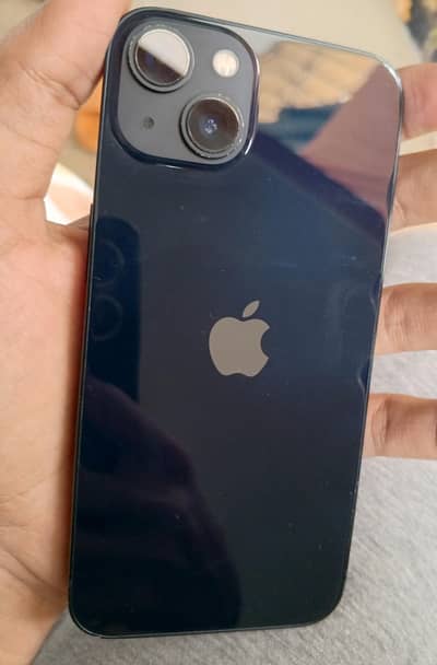 Apple iPhone 13