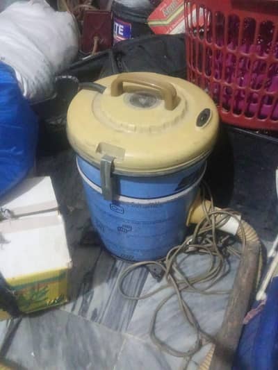 Good quality vaccum cleaner in bsst condition