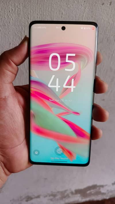 Motorola Edge 2024 8+8=16/256(non pta) exchange possible