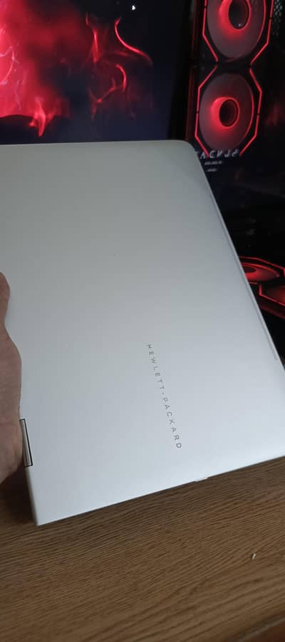 Hp Spectre x360 Convertible| Core i7 5th Gen | 8GB RAM | 238GB SSD