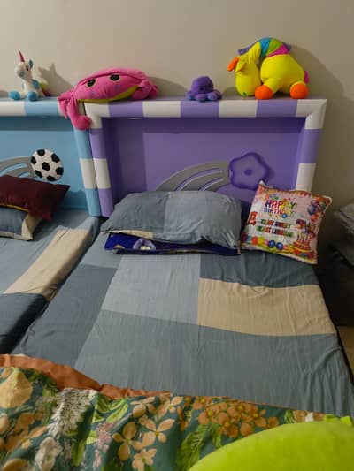 Kids bed