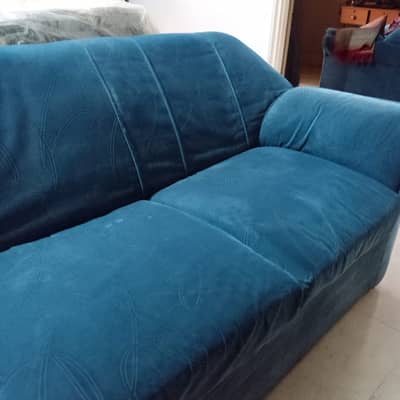 7 seater sofa set. New condition