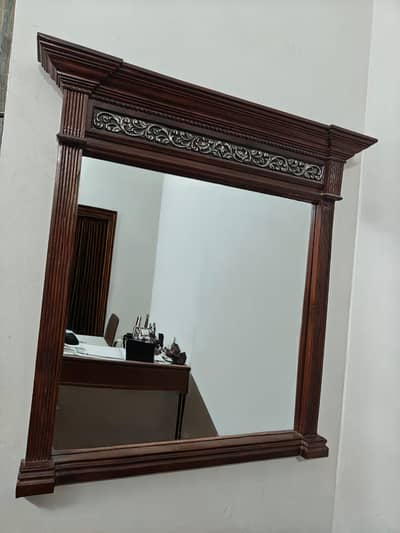Dressing table