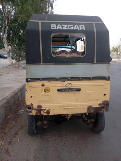 sazgar 3seater