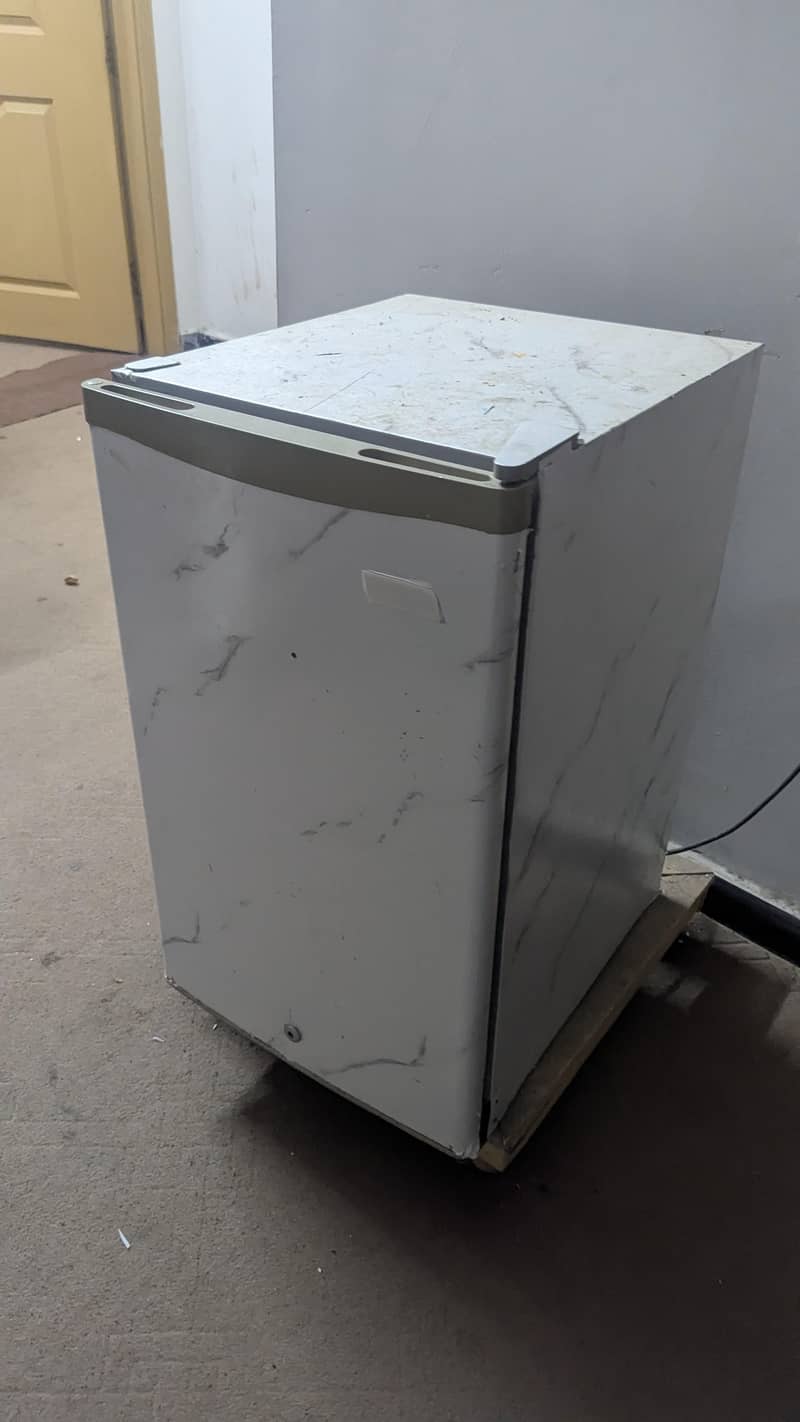 Fridge 3