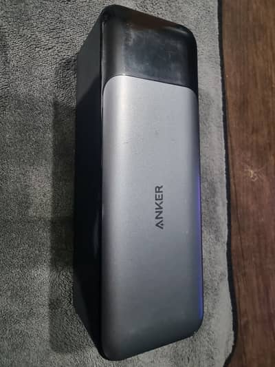 Anker 737 Power Bank (24K mAH, 140W)