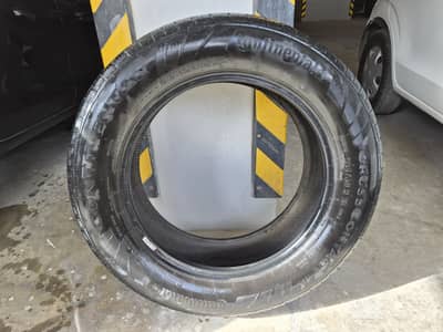 Continental CrossContact 235/60 R18 Tyre – Excellent Condition
