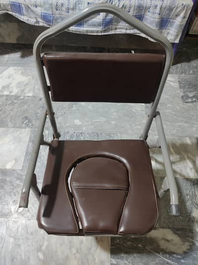 Foldable commode chair toilet chair